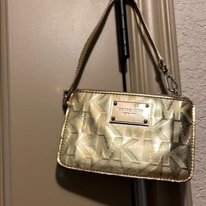 Michael Kors wristlet